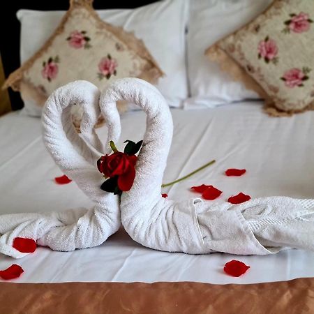 Casa Daniel Hotel Törcsvár Kültér fotó