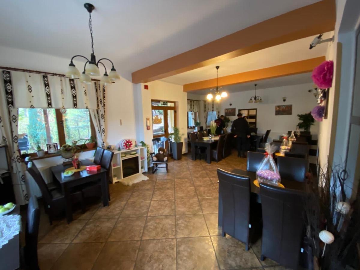 Casa Daniel Hotel Törcsvár Kültér fotó