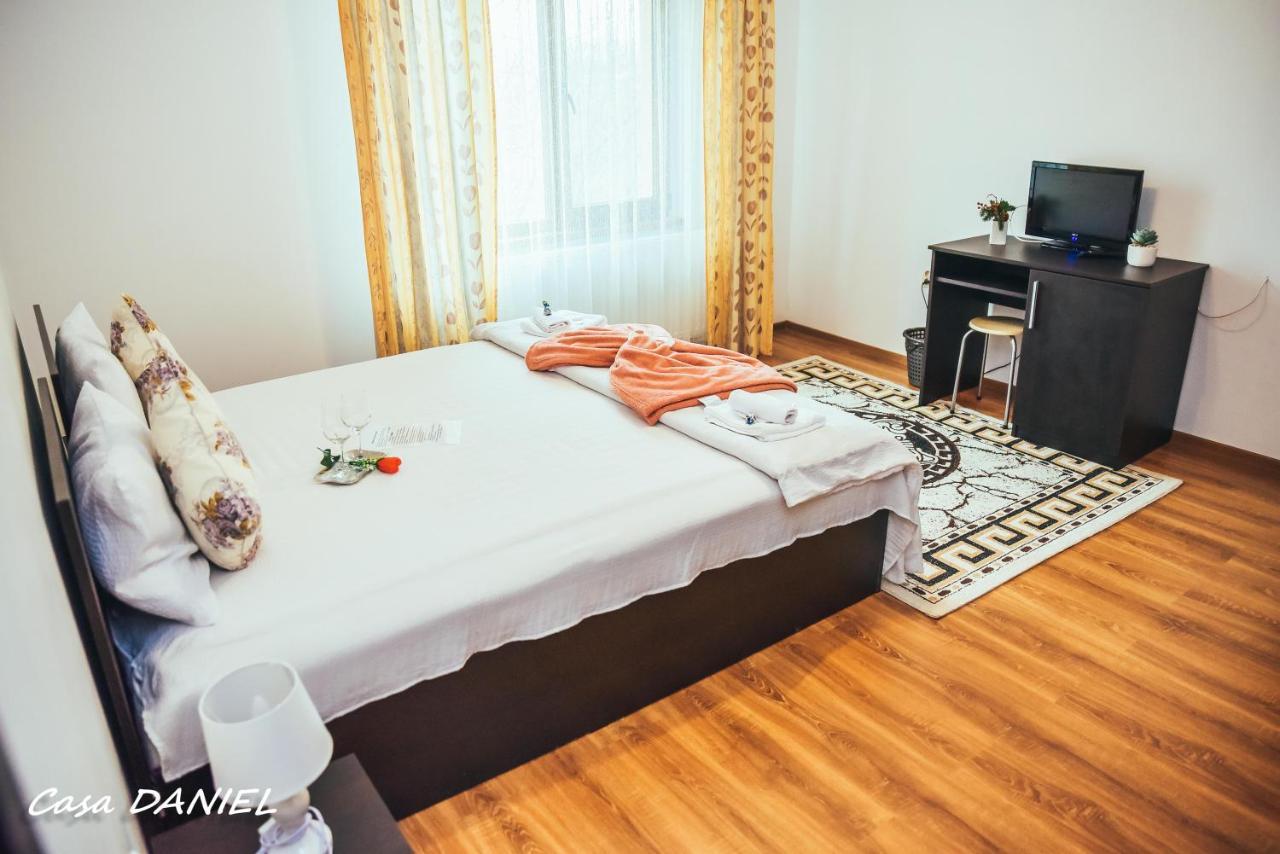 Casa Daniel Hotel Törcsvár Kültér fotó