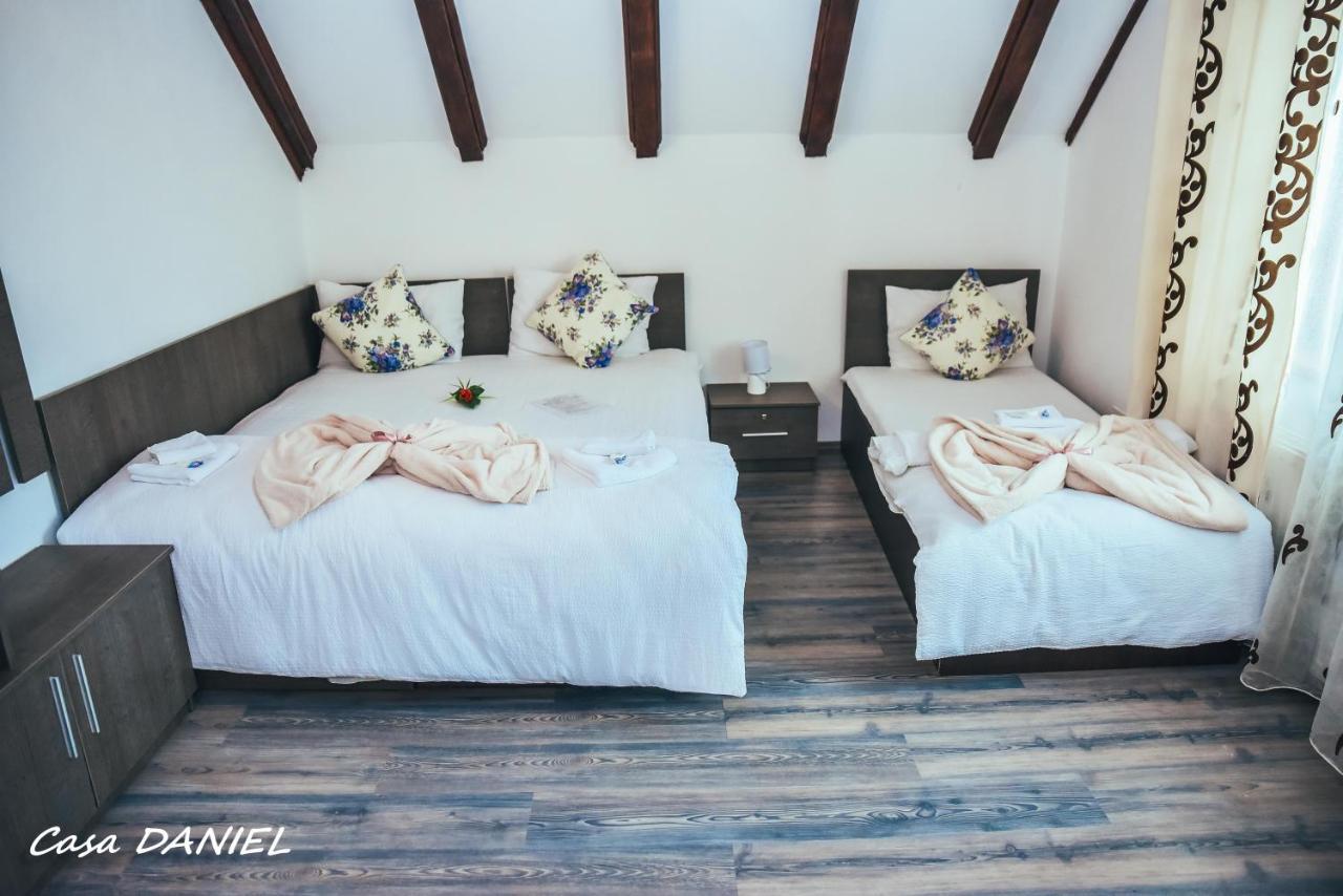 Casa Daniel Hotel Törcsvár Kültér fotó